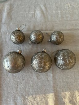 Sklenené vianočné gule - 4