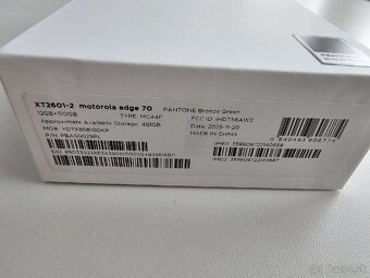 Motorola edge 70 + moto tag - 4