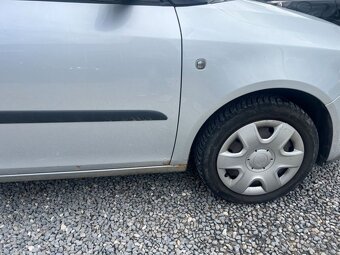 Škoda Roomster 1.4 16V MPI LPG stříbrný - 4