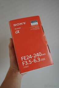 Sony A6300 + smallrig klietka + Sony 24-240mm f/3.5-6.3 OSS - 4