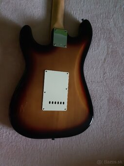 Stratocaster - 4