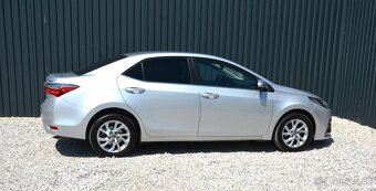 Toyota Corolla 1.6 Valvematic, Automat, SR voz, TOP STAV - 4