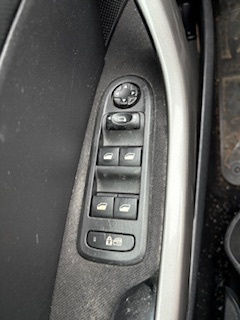Predám Peugeot 308 - 4