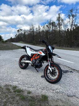 KTM SMC 690 R - 4