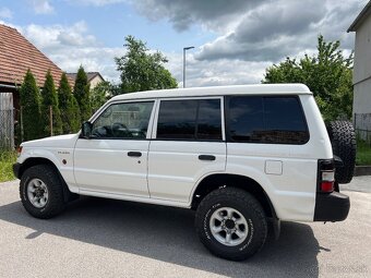 Mitsubishi Pajero - 4