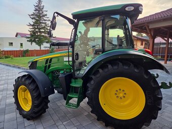Traktor John deere 5100R - 4