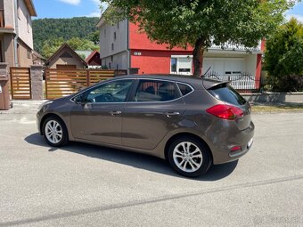 KIA Ceed 1.6 GDI - 4