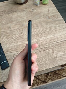 Xiaomi 13t pro 12/512 - 4