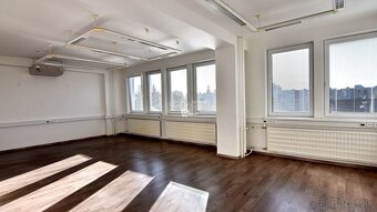Prenájom_reprezentatívne kancelárie s parkovaním ŽILINA - 4