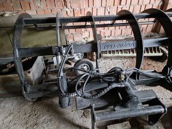 Kliešte na dva balíky otočné qsyt Manitou - 4