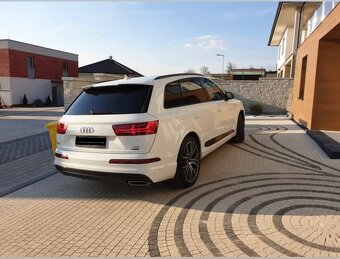 AUDI Q7 Quattro - 4