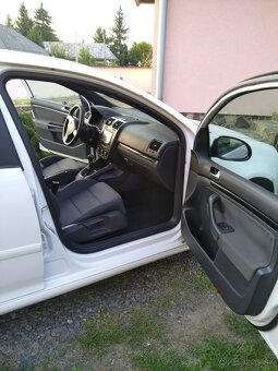 Predám Volkswagen golf 5,1,4 tsi, 125 kw - 4
