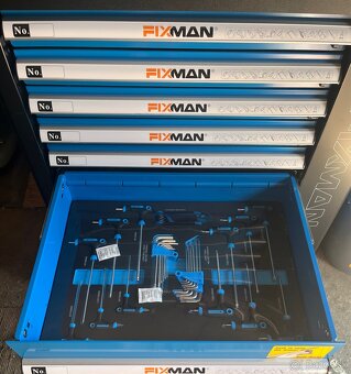 Montážny vozík Fixman F7 so 7 zásuvkami - 4