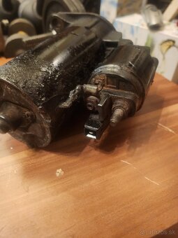 Na predaj štarter VW PASSAT .plne fukčný. - 4