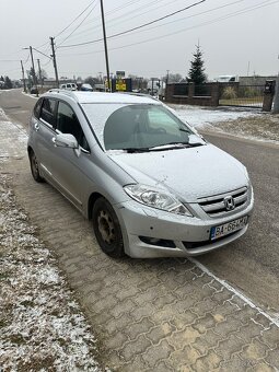 Honda FR V 2.0i 110kw - 4