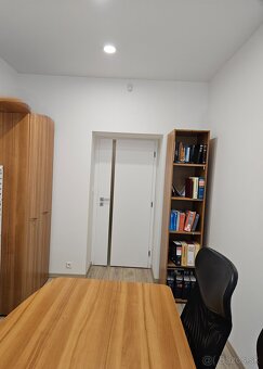 Nábytok do kancelarie - 4