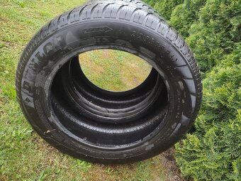 225/55 R17 97h - 4