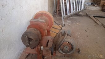 Motor - 4