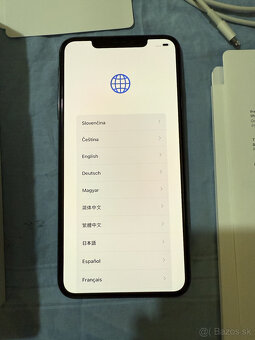 iPhone XS Max 256 GB Space Gray - 4