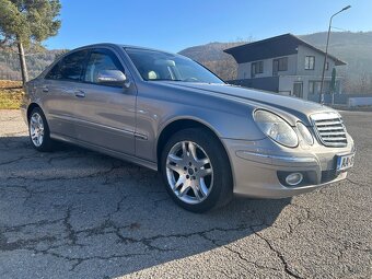 Predám Mercedes-Benz E 280 4MATIC (W211 facelift) - 4
