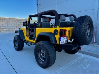 JEEP WRANGLER JK 3.8 YELLOW 2 DOOR - 4
