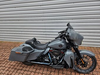 HARLEY DAVIDSON STREET GLIDE CVO 117 - 4