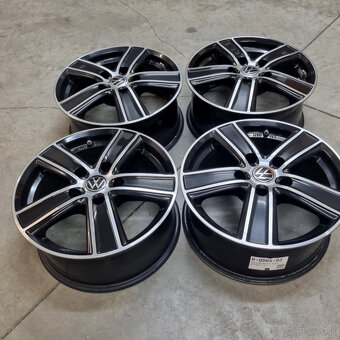 Hliníkové Dezent disky 5x130 R17 7,5J ET55 - 4