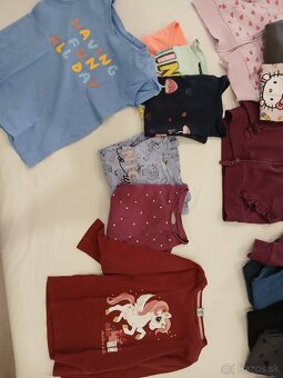 Balík oblečenia pre dievča 98/104 - 33 kusov - 4