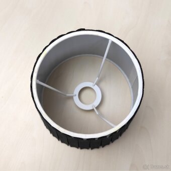 Tienidlo okrúhle riasené (čierne) - 4