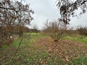 Stavebný pozemok Komárno - časť Kava, 1000 m2 (alebo viac) - 4