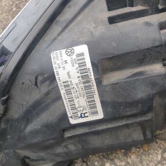 Svetlo VW Sharan 7N1941752B - 4