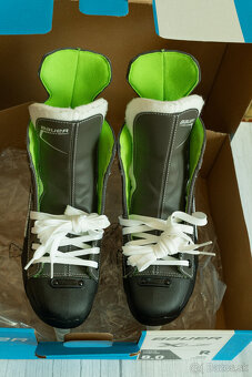 Predám korčule BAUER X-LS Senior veľkosť 8 - 4