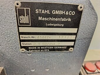 Falcovací stroj Stahl - 4
