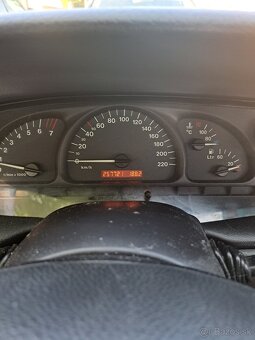 Predám opel vectra B - 4