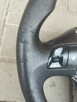 Multifunkčný volant Kia Ceed - 4