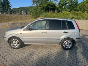 Ford fusion - 4