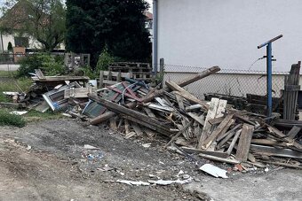 DARUJEM drevo + grill za odvoz - 4