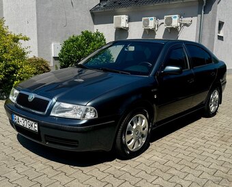 Škoda Octavia 1.6 75kW Benzín Elegance TOP - 4