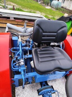 Predám malotraktor 4x4 - 4