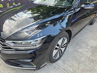Volkswagen Passat Variant 1.4 TSI GTE Plug-In Hybrid 160 kW - 4
