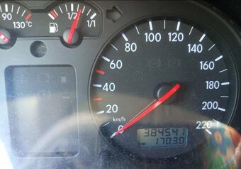 Kúpim VW Golf Seat Leon TDI - 4