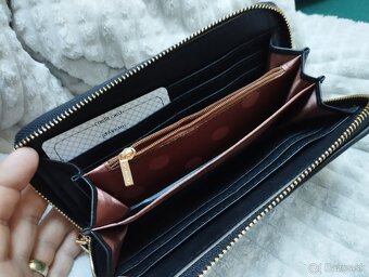 Dámska čierna peňaženka - 4