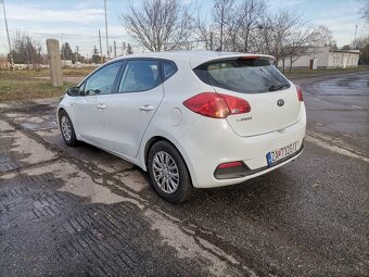Kia Ceed - 4