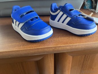 Predam detské topánky adidas - 4