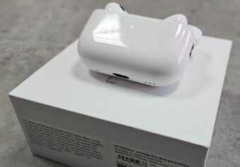 Apple AirPods Pro 2 - 4