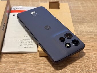 Motorola edge 50 neo 8/256Gb - Modrý - 4