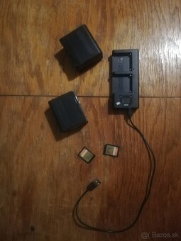 Sony HXR-NX5R NXCAM - 4