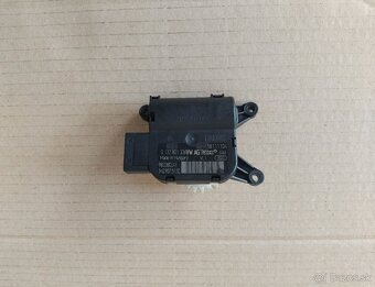 servomotor kurenia a klimatizácie Octavia 2, Superb 2 - 4