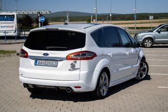 Ford S-Max 2.0 EcoBoost SCTi Titanium A/T 7m - 4