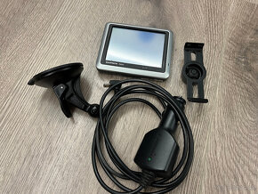 Predám navigáciu Garmin nüvi 1250 - 4
